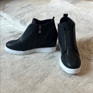 Journee Collection Black and White High-Top Sneakers